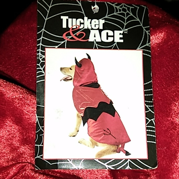 NWT TUCKER & ACE DEVIL DOG COSTUME-ADJUSTABLE M/L - Picture 1 of 4